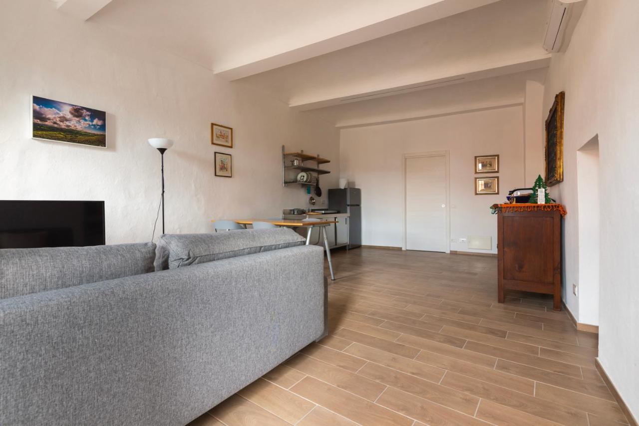 Domus Antiche Mura Asti Bagian luar foto