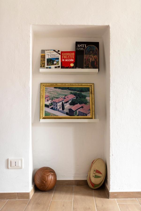 Domus Antiche Mura Asti Bagian luar foto