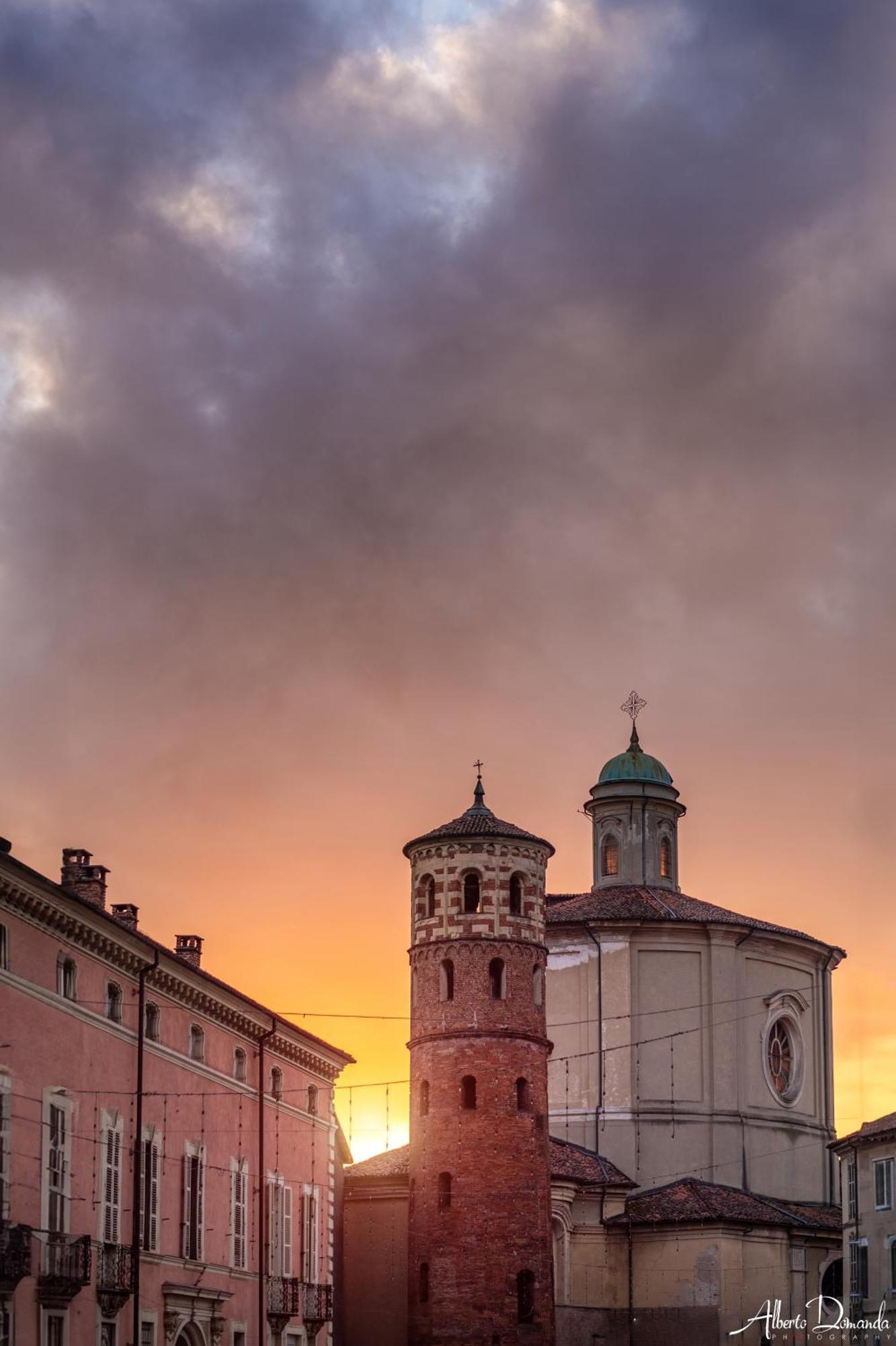 Domus Antiche Mura Asti Bagian luar foto